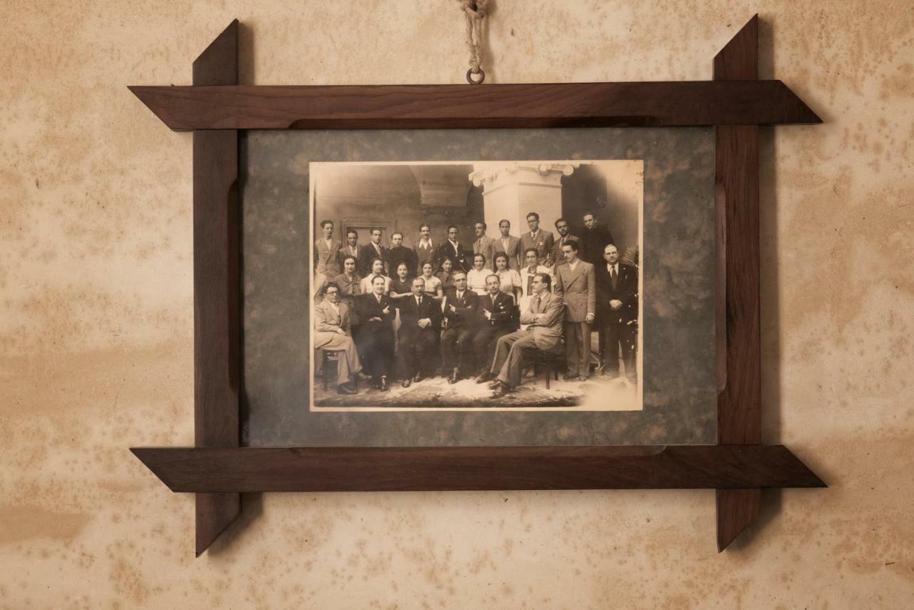 לינה וארוחת בוקר מורצ'יאנו די לאוקה Palazzo Laura מראה חיצוני תמונה
